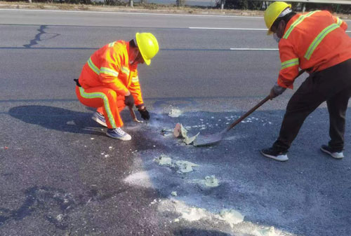 吉林公路下沉注浆加固